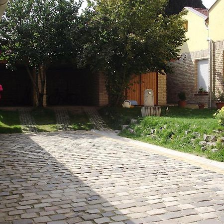 Mediterrán Vendégház Kecskemét Extérieur photo