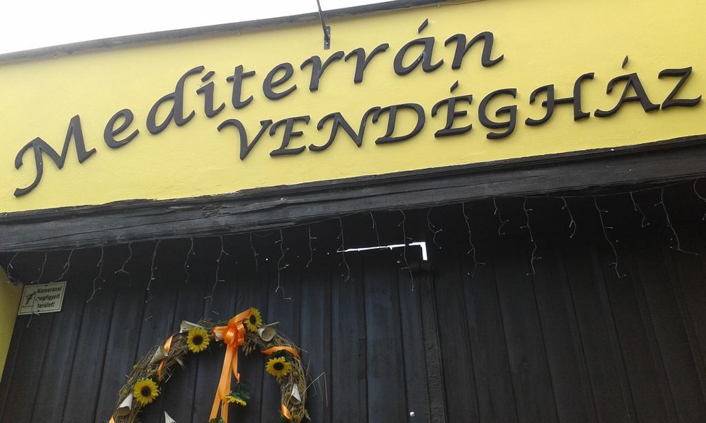 Mediterrán Vendégház Kecskemét Extérieur photo